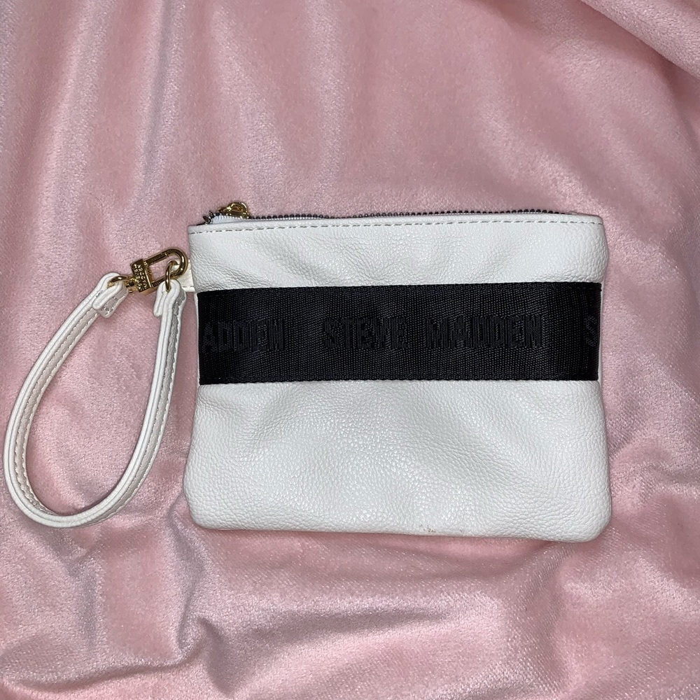 Steve Madden wrist wallet